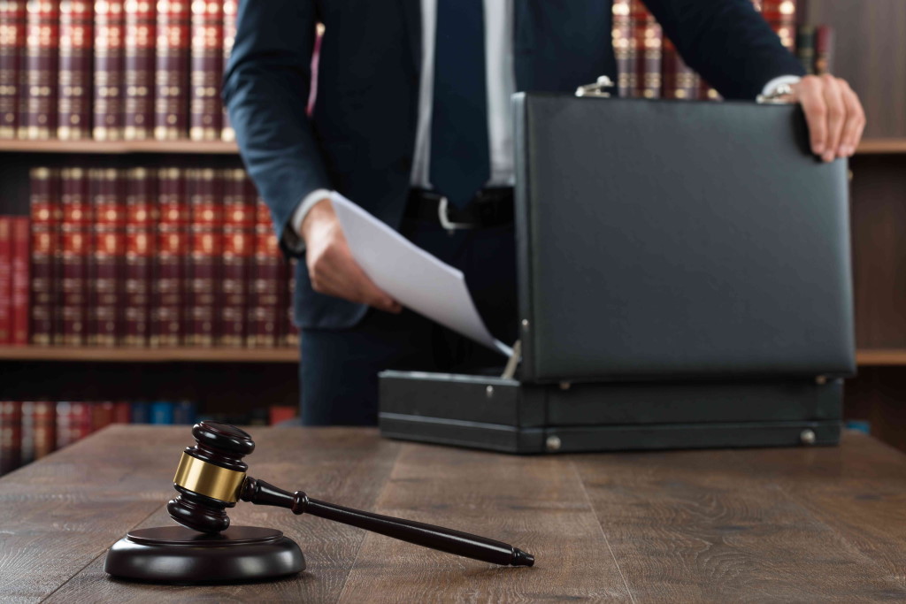 Представництво інтересів у суді